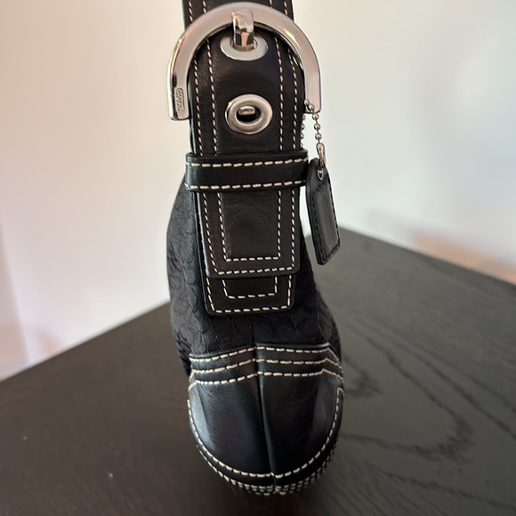 Coach black signature mini bag - Picture 5 of 7